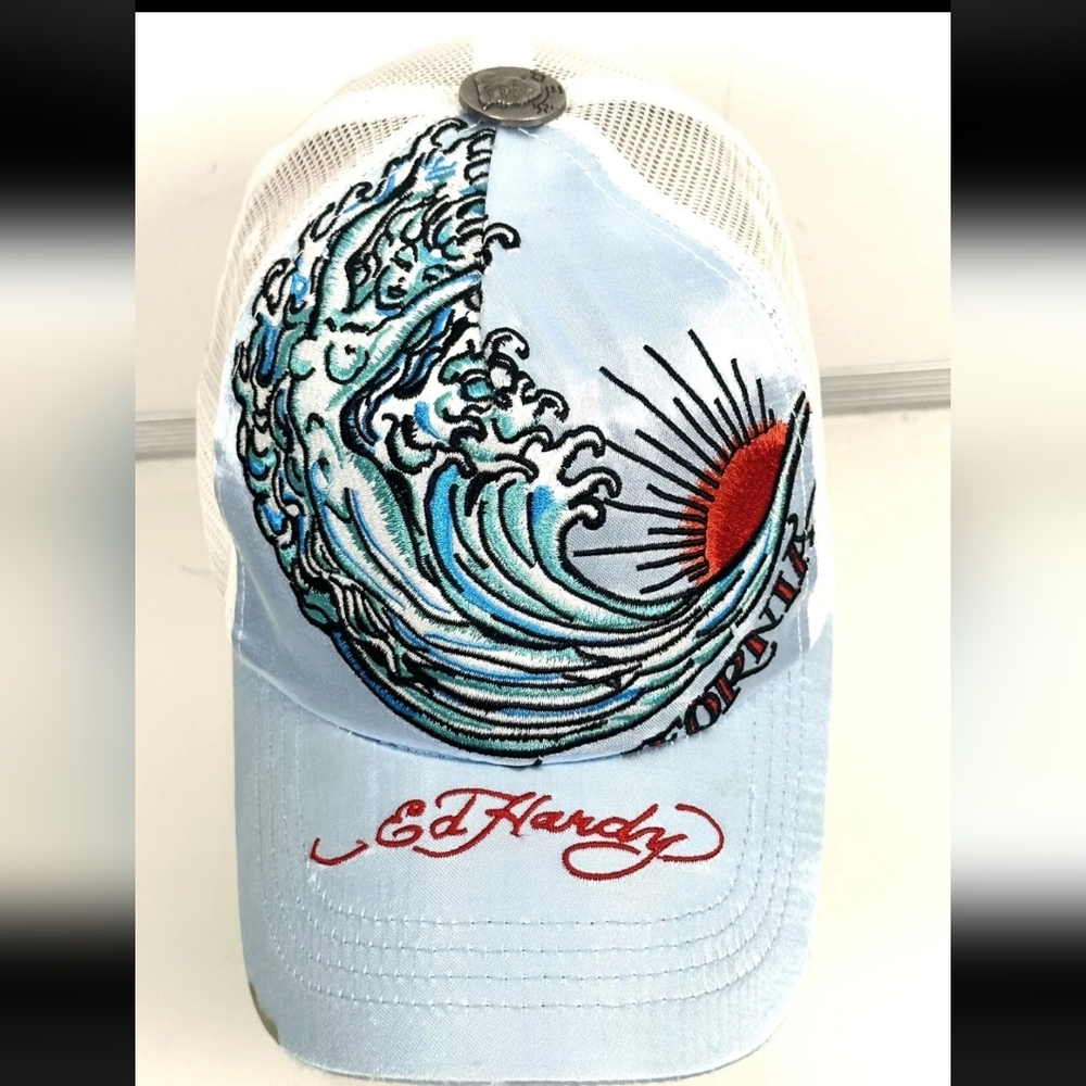 Don Ed Hardy Adjustable Snap Back Vintsge Trucker Hat. Rare